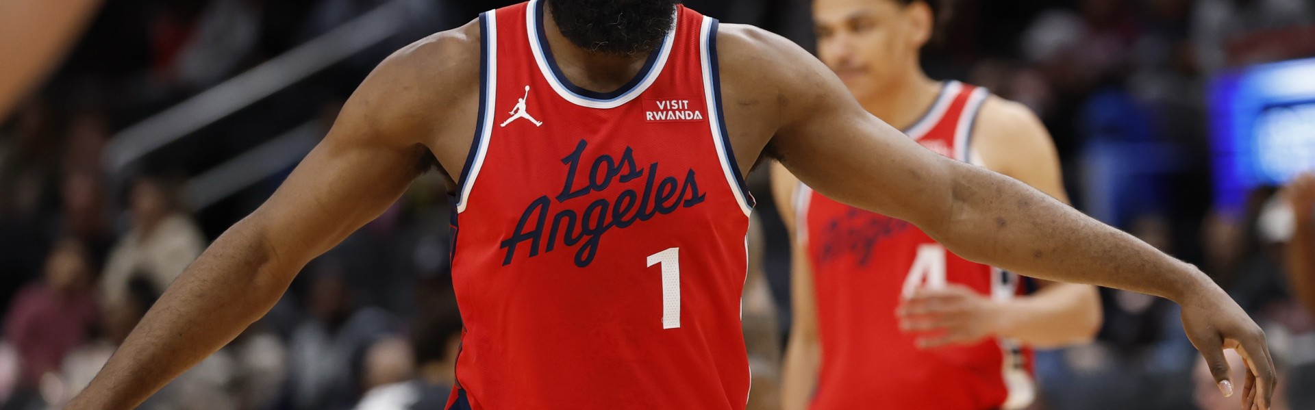 S赛直播-张佳玮：理论上哈登与双塔化学反应很美好 东部一团糟&amp;一切皆可能