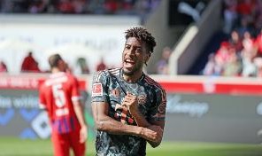 超级大丰收28岁科曼俱乐部已夺29冠，13赛季夺13个联赛冠军！